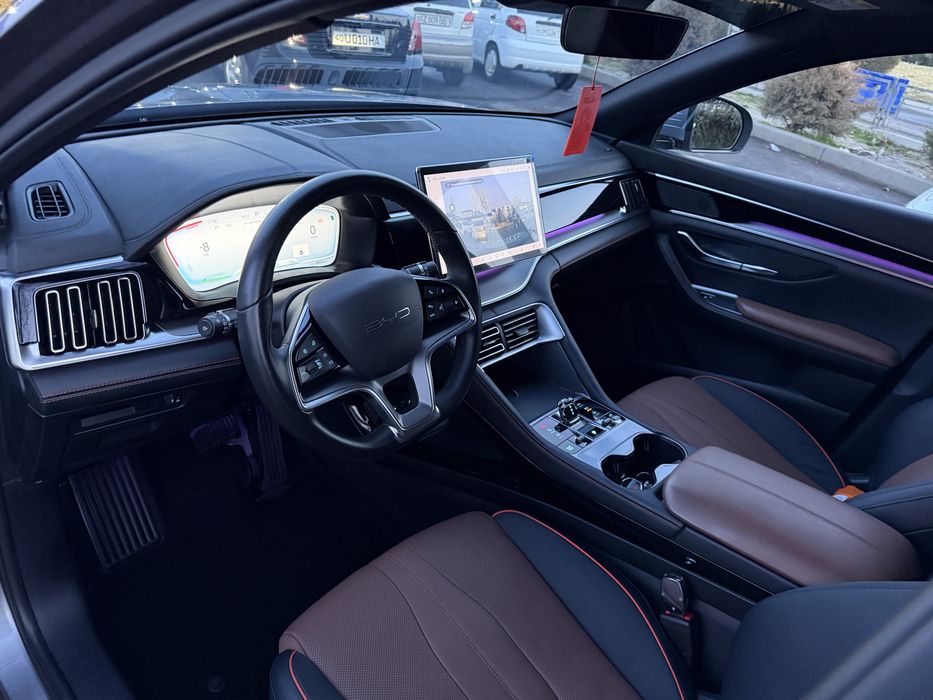 Автомашина BYD GIBRID