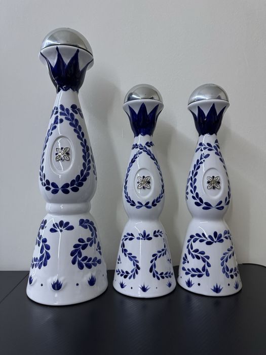 Vând Sticlă de Azul pentru colectionari