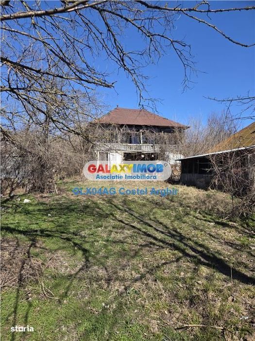 Vindem teren intravilan 2300 mp in com Calinesti , 100 m de DN 7