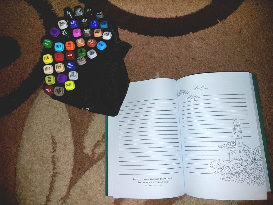 Agenda biblica cu pagini de colorat