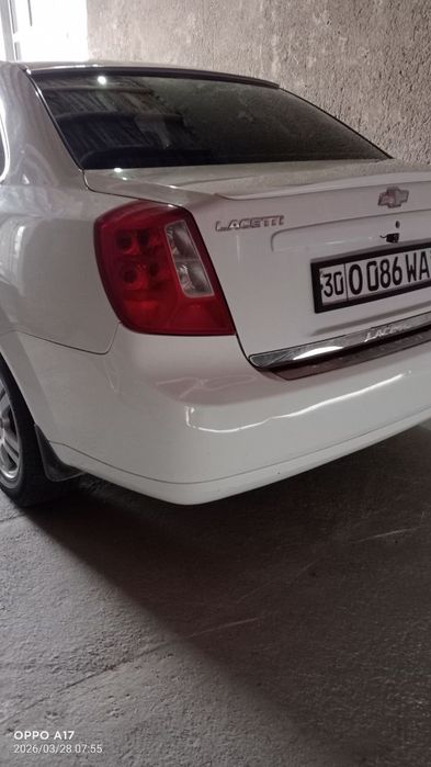 Ласетти 1.8 автомат люкли сотилади