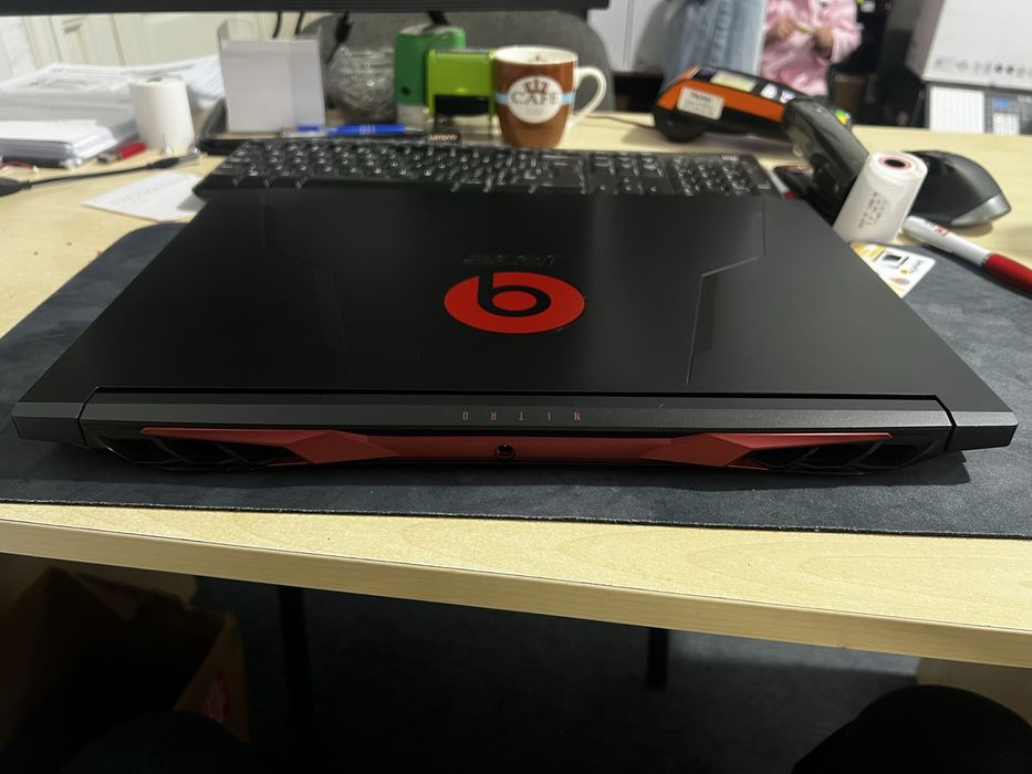 Laptop Gaming Acer Nitro 5,AMD Ryzen 5600H,17.3” Full HD(16gb,512gb)