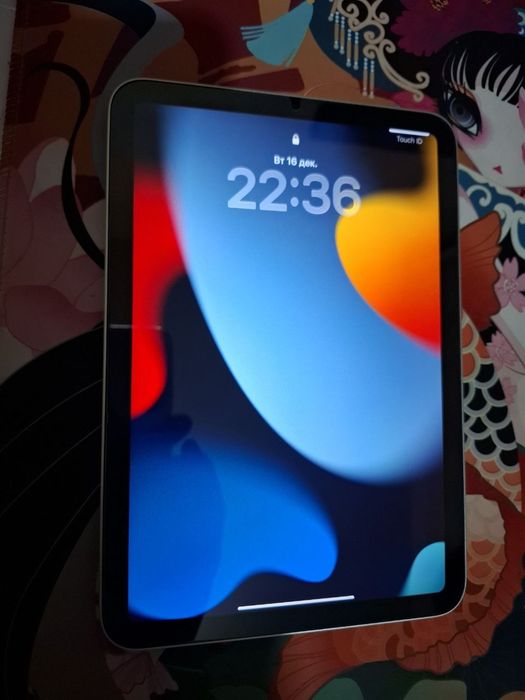 Продам Айпад мини 6/64