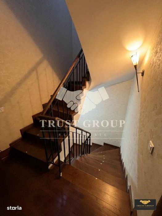 Casa  Individuala | Herastrau  | Curte proprie | 3 Locuri de parcare