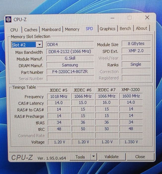 16GB RAM DDR4 3200MHz CL14 Trident Z RGB