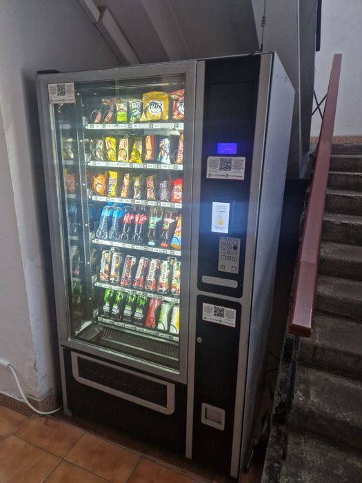 Снековый аппарат  Вендинговый аппарат