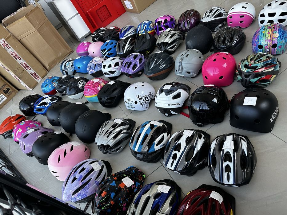 Каска за колело различни модели