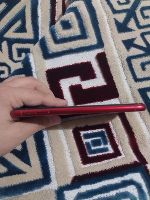 Продается iPhone xr