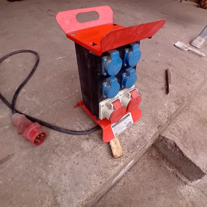 Distribuitor de curent 380v , organizare șantier