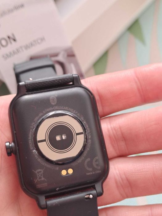 Италиански спортен смарт часовник ION SMARTWATCH Cellularline