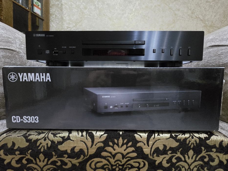 Продается CD-проигрыватель YAMAHA CD-S303