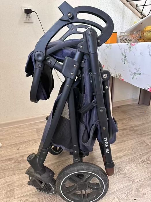 Продам коляску недорого