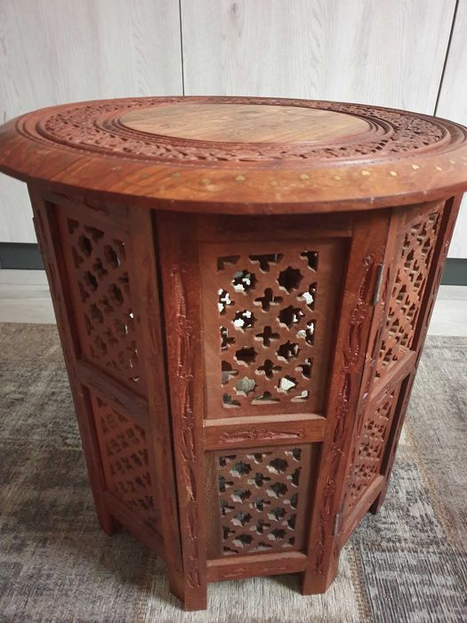 Set  2 masute antice in stil oriental,lucrate manual