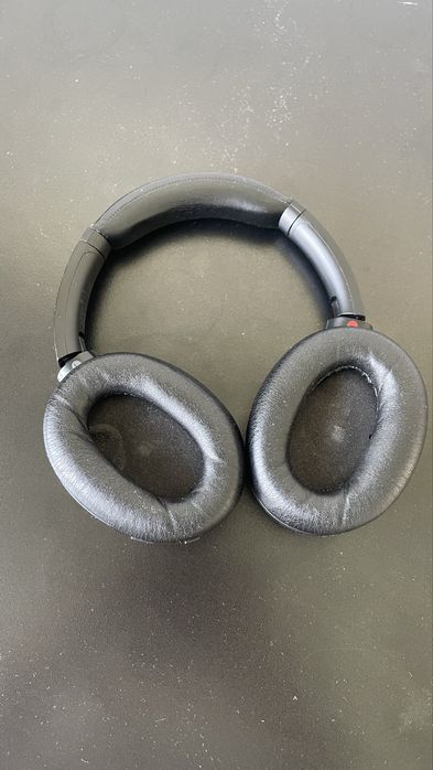 Наушников Sony WH-1000XM4