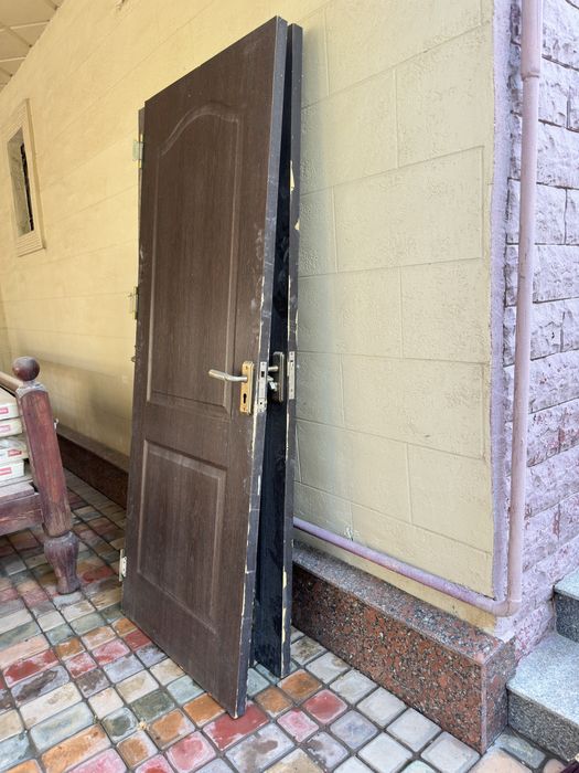 Межкомнатные двери б/у — 2500 ₸/шт