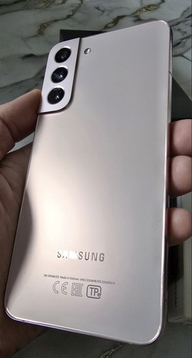 Продам в идеале s22+