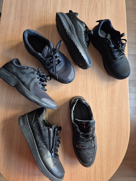 Дамски спортни обувки и сандарети N. 36/37