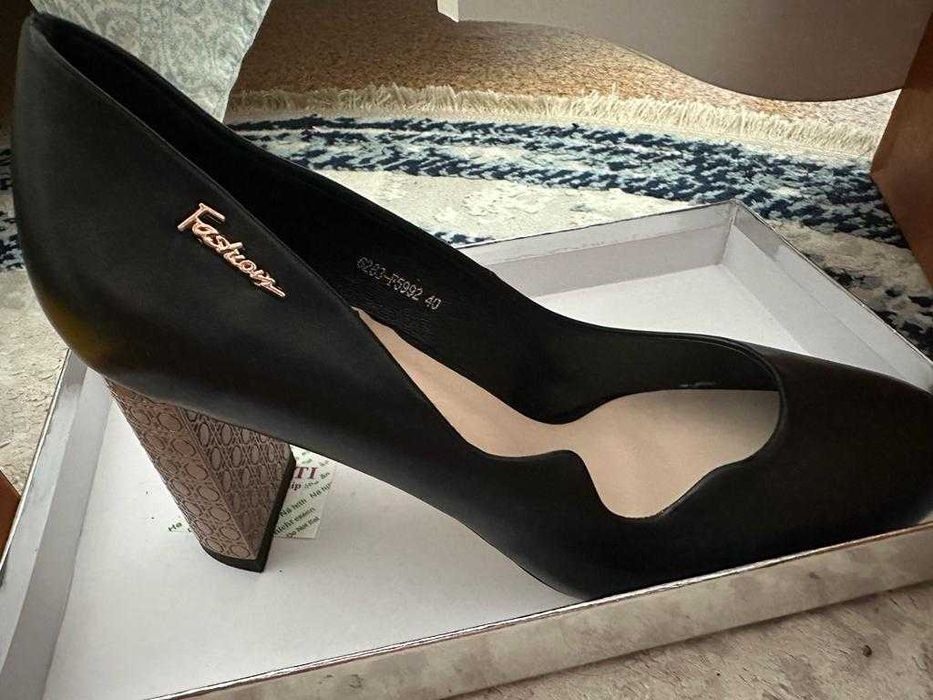 Туфли женские Новые