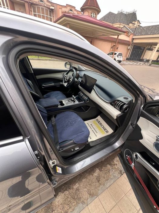 Byd yuang plus 5 pozitsiya. 2022 yil