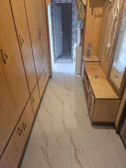 Продава се Двустаен апартамент в Русе, Център - 60 кв.м за 1384 €/кв.м - Снимка #3