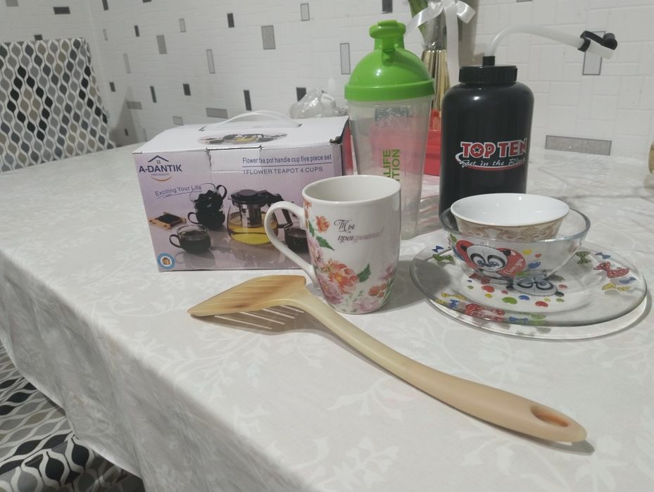 Посуда , бутылки новые