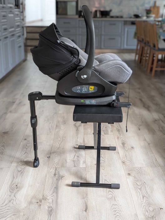 Scoica auto inclinabila la 157 de grade Joie i-Level, nastere-85cm, baza isofix inclusa