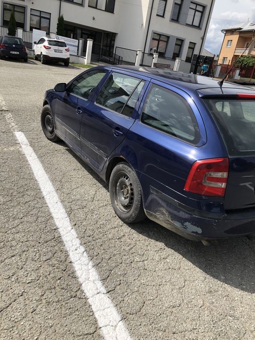 Vând Skoda Octawia||