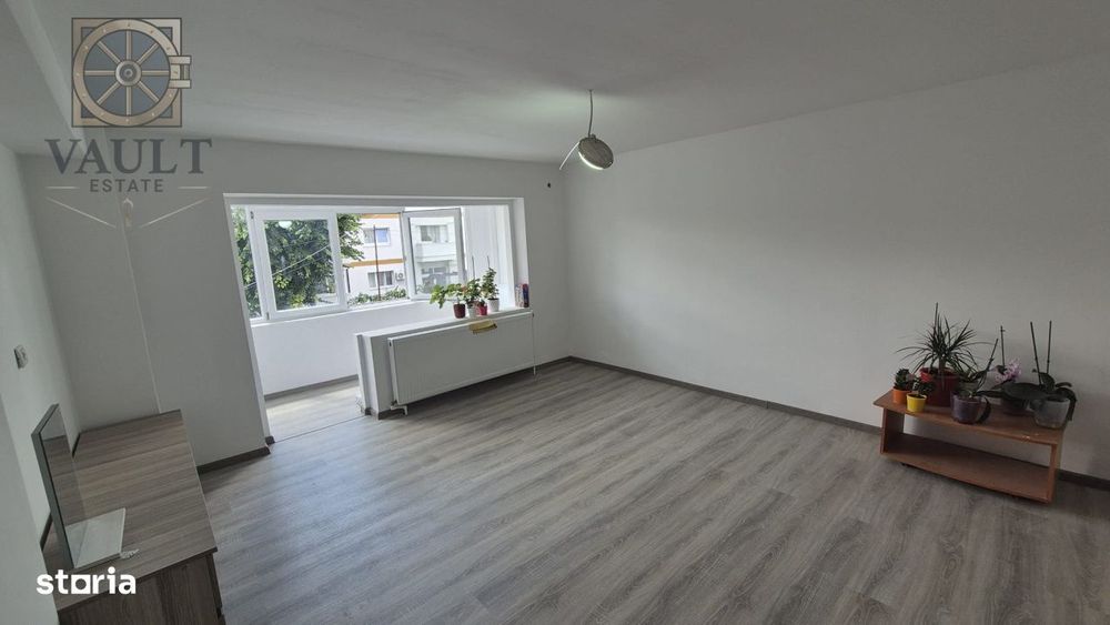 4 Camere 2 Bai  - Ultrafinisat - Loc de parcare - Pantelimon