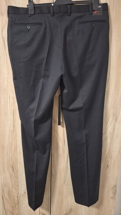 Pantaloni din stofa