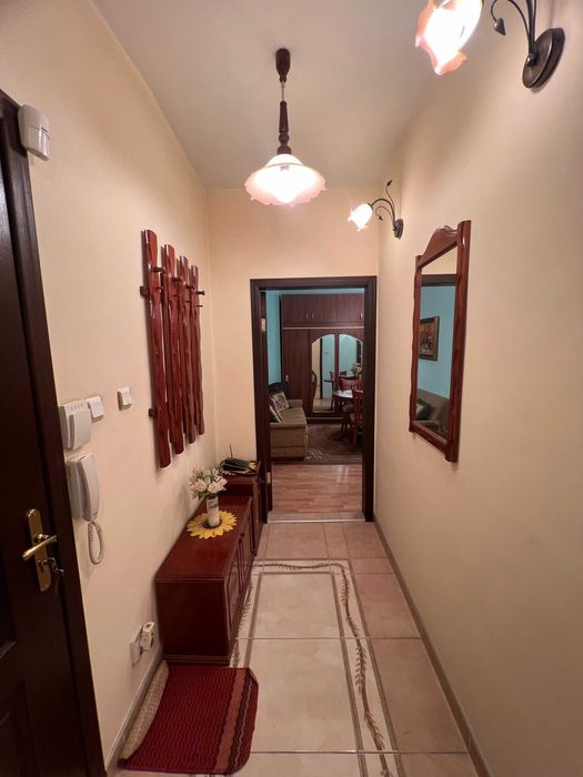 Продава се Едностаен апартамент в Добрич, Център - 47 кв.м за 1383 €/кв.м - Снимка #6