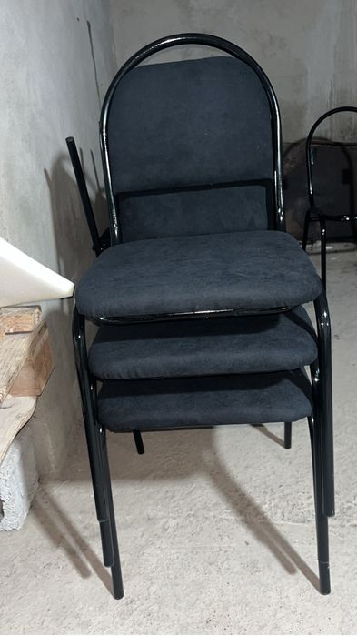 Стул металический