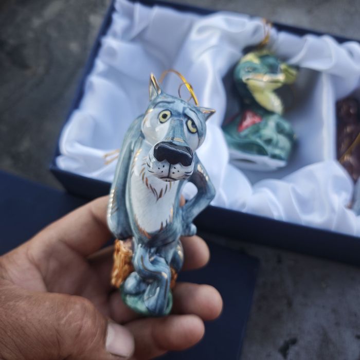 Новогодние игрушки