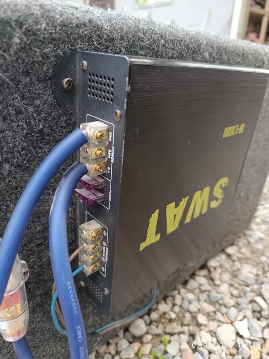 Автомобильный Сабвуфер