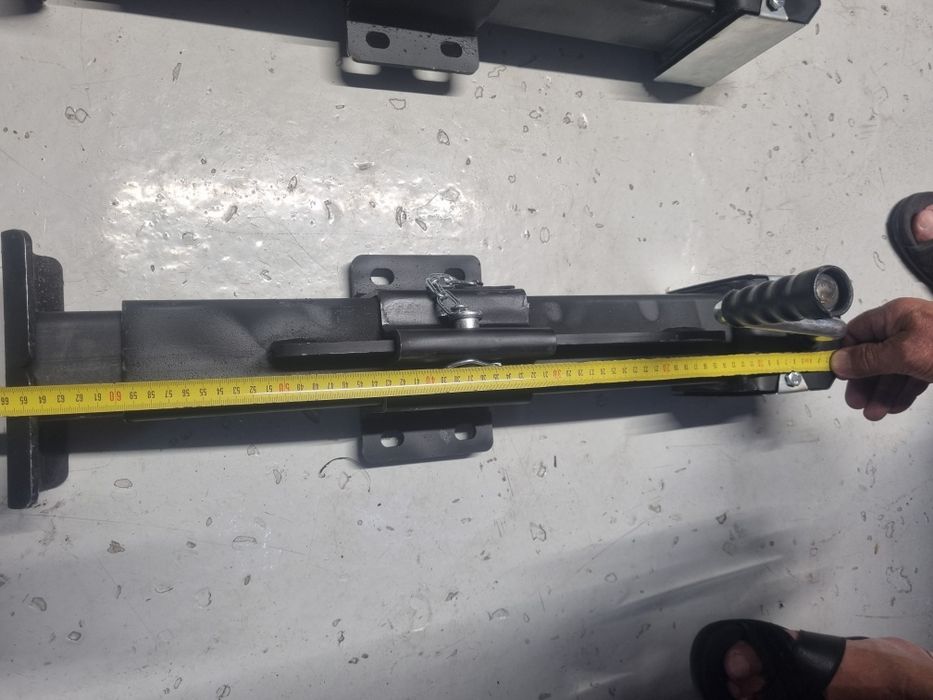 Picior reglabil remorca