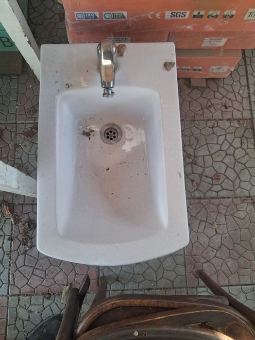 Продается сантехника.