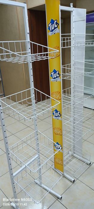 Продам стеллажи полки