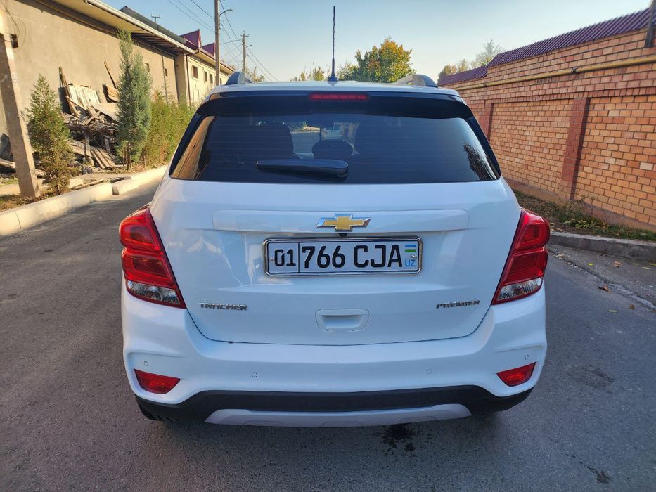 Насия савдо TRACKER 1 Premier 2019 Атмосферный