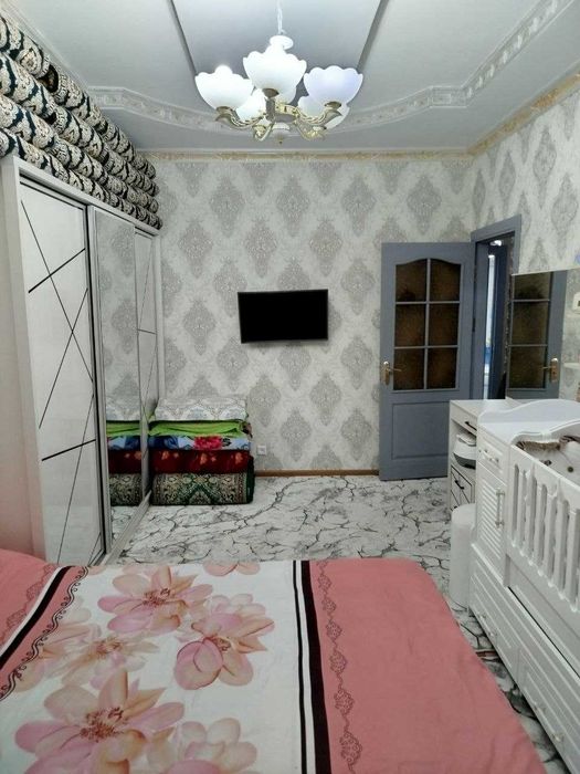 Продаётся квартира своя 4-х комнатная