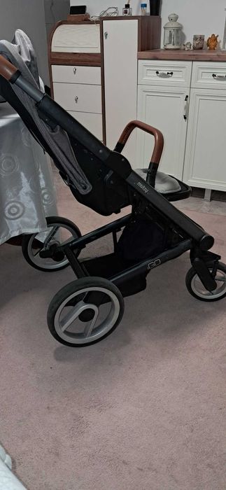 Детска Бебешка количка Mutsy iGo 3 в 1