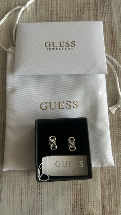 Сребърни обеци “Guess”