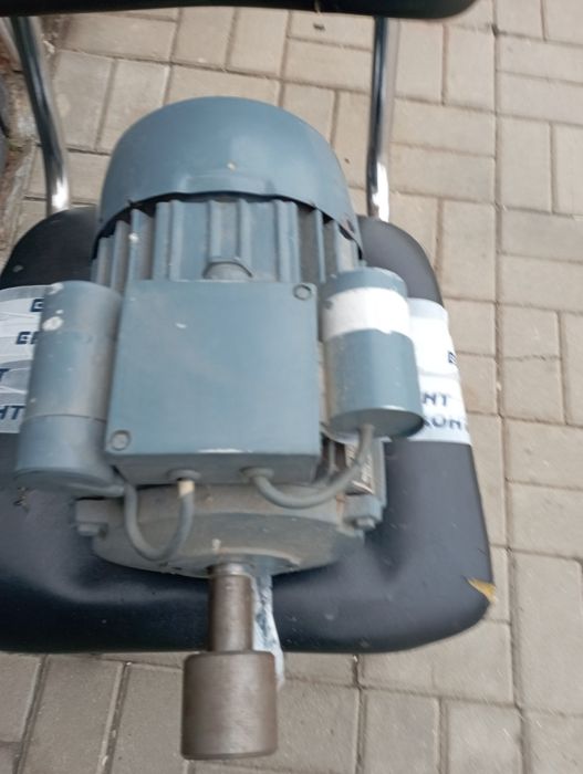 Електро двигател мотор Български 1,5кв ,1,1кв и 0,75кв.