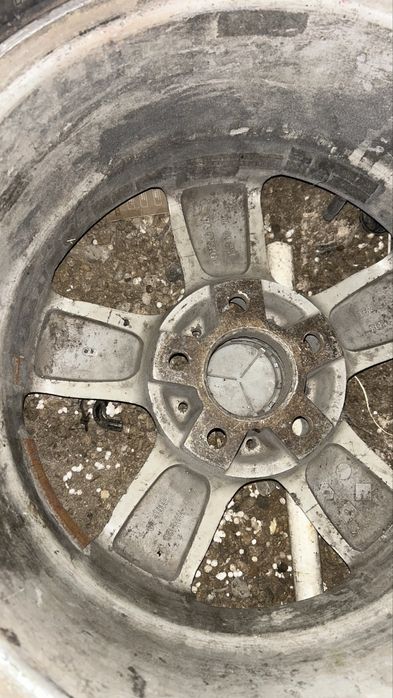 Диск на мерседес бенц R16