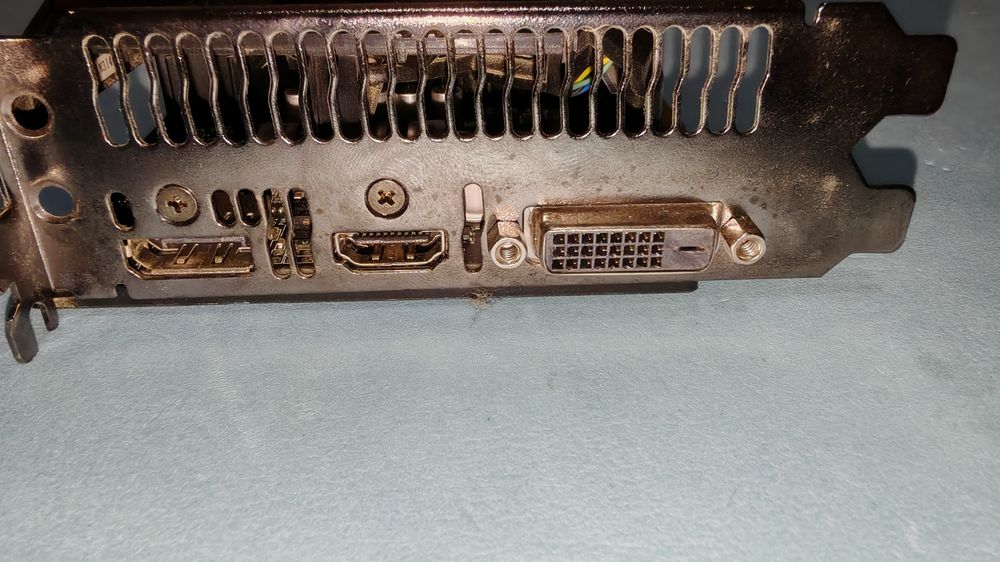 Продам GTX 1050 TI 4GB