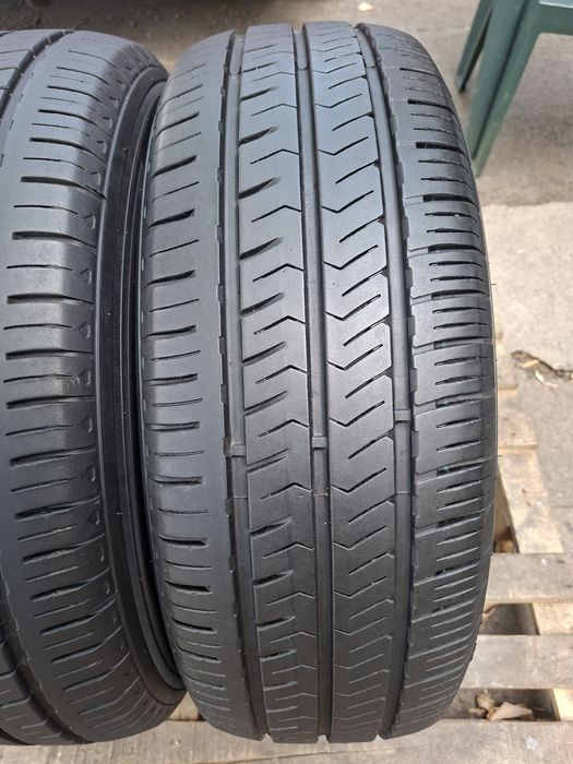2бр. 215/65/16C Hankook - Бусови гуми 2024г.