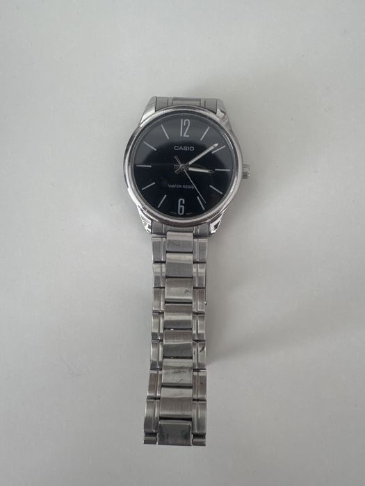 Продам часы CASIO