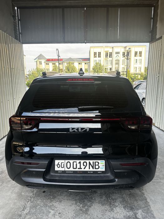 Kia Sonet full pozitsa