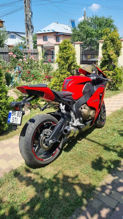 Honda CBR 1000rr fireblade