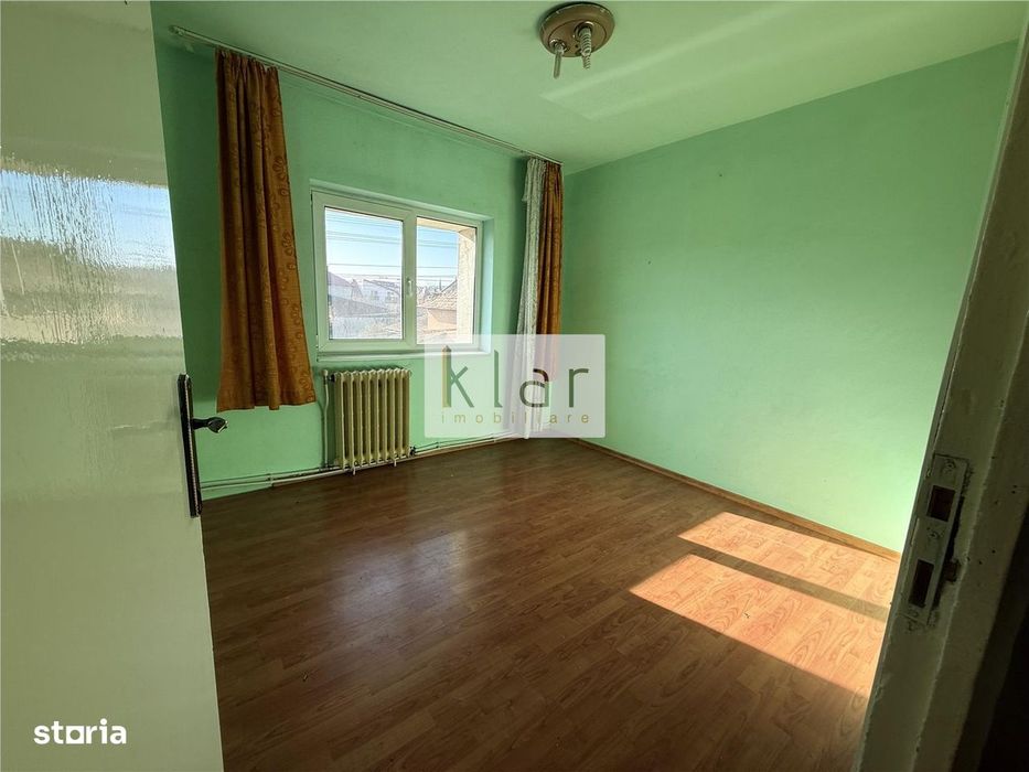 Apartament 4 camere la 5 minute de gara