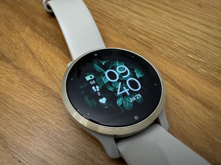 Garmin Venu 2S – Tundra/Champagne, funcțional, stare bună