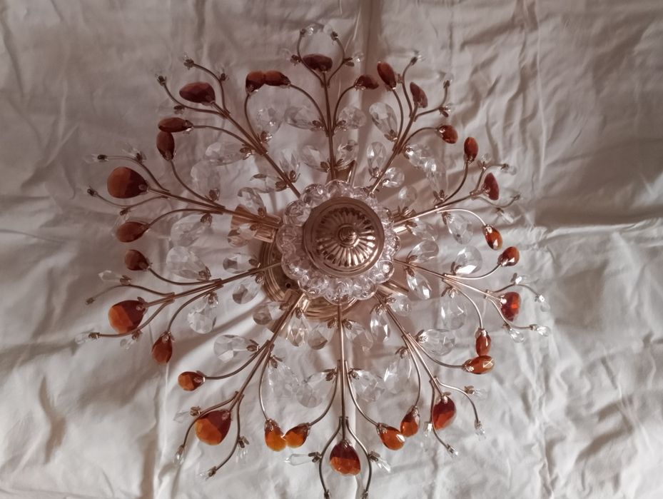 Новая люстра красивая